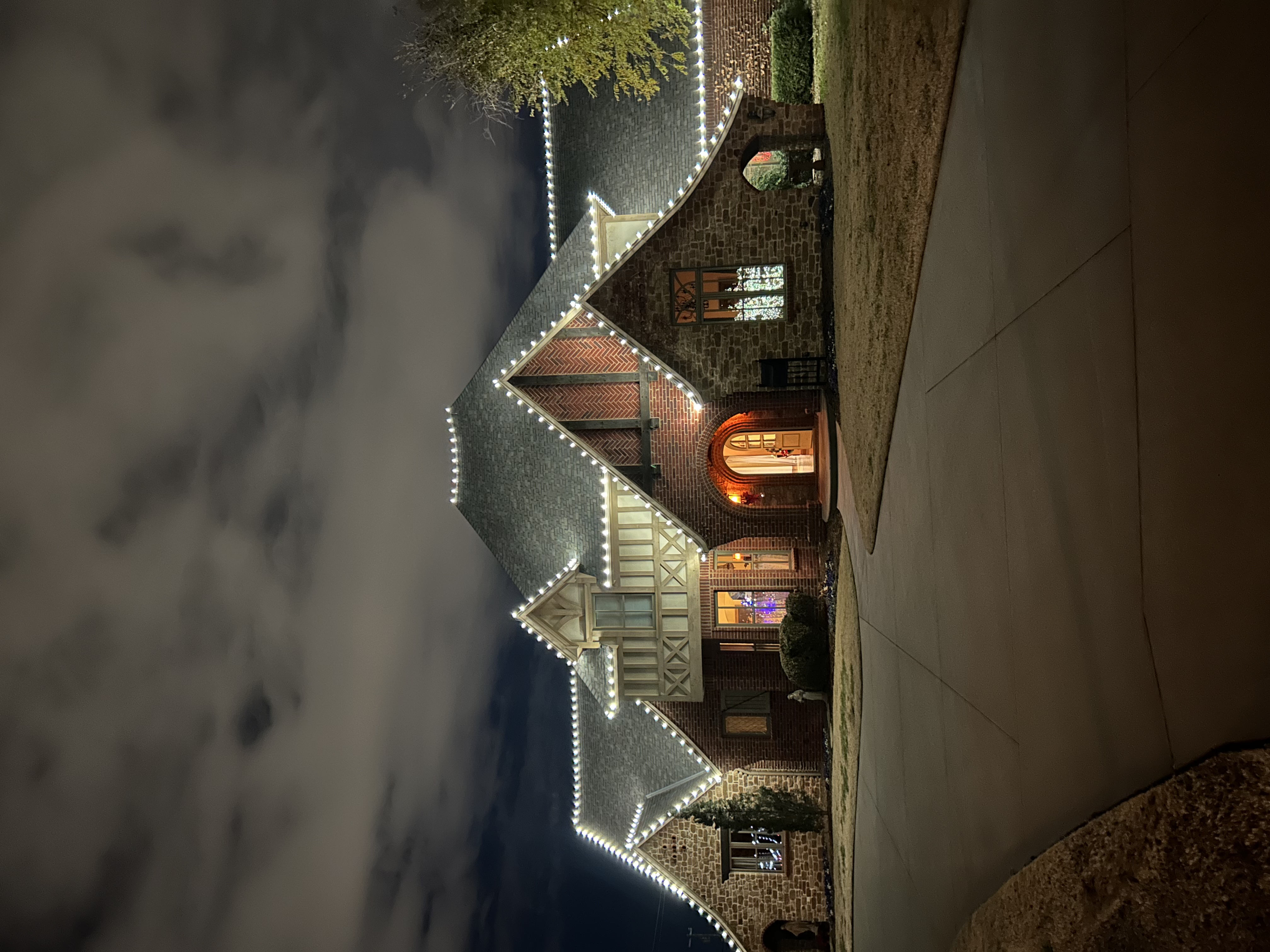 Professional roofline Christmas lights installation exemplifying our quality work in Moore, Oklahoma